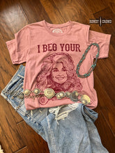 Load image into Gallery viewer, I Beg Your Tee - Mavictoria Designs Hot Press Express