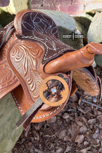 Load image into Gallery viewer, Thatcher Scarf Slide - Mavictoria Designs Hot Press Express