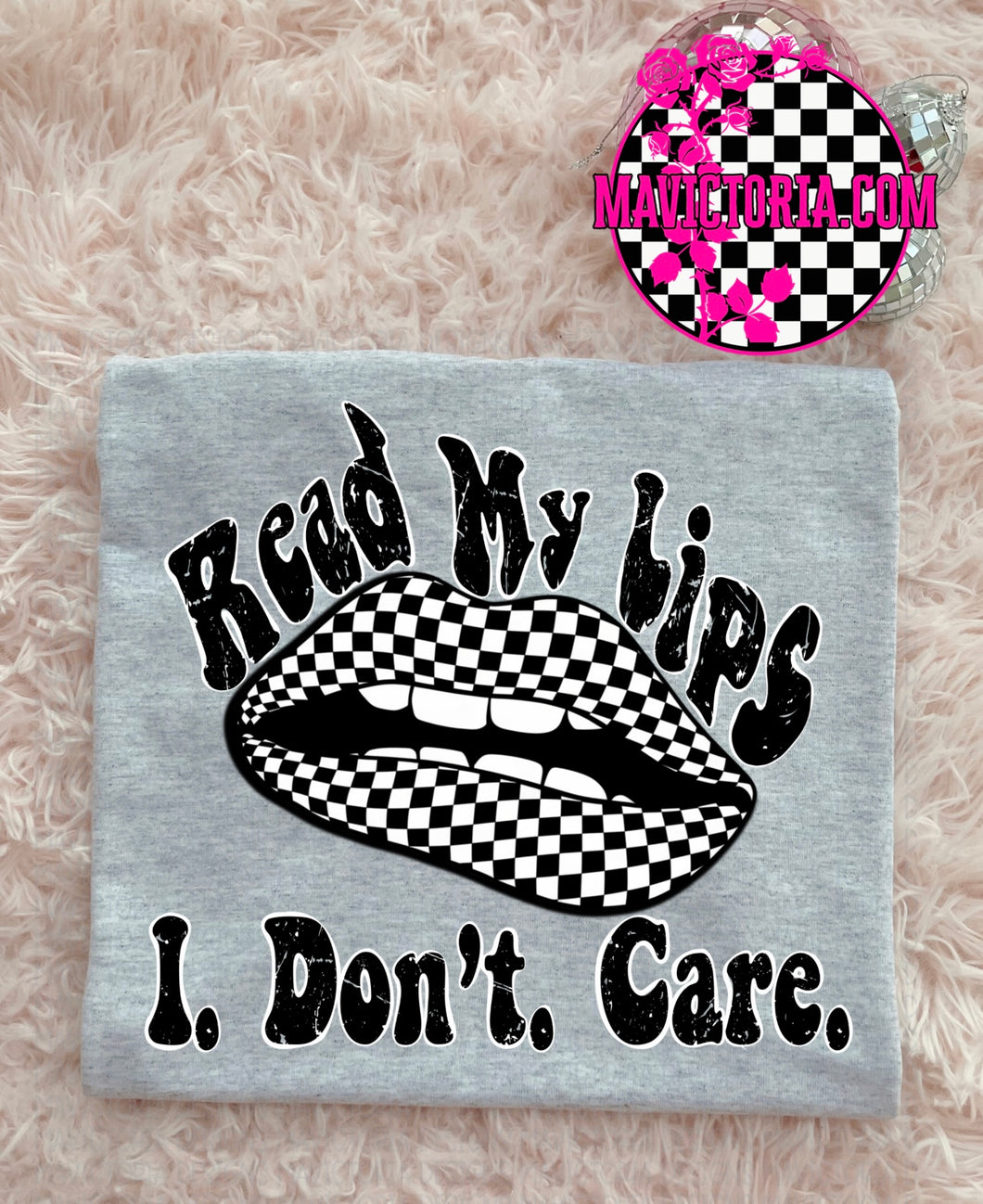 Read my lips I don’t care on grey graphic tee, long sleeve, crewneck sweatshirt, or hoodie