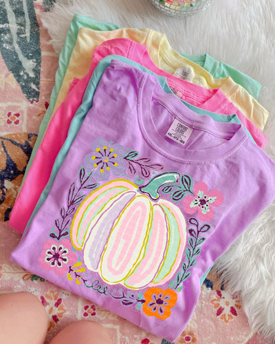 PASTEL VIBES PUMPKIN on comfort colors graphic tee (you pick color) - Mavictoria Designs Hot Press Express