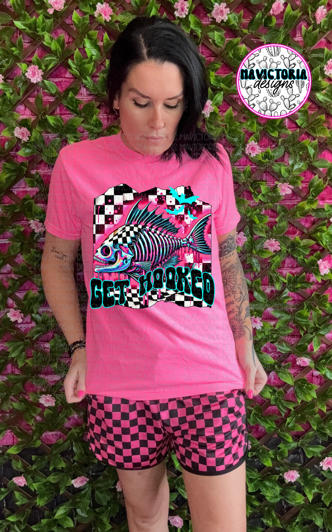 GET HOOKED SKELLIE FISH checkered neon pink graphic tee
