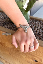 Load image into Gallery viewer, Western Show Cuff - Mavictoria Designs Hot Press Express
