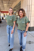 Load image into Gallery viewer, Maricopa Top - Mavictoria Designs Hot Press Express
