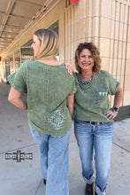 Load image into Gallery viewer, Maricopa Top - Mavictoria Designs Hot Press Express
