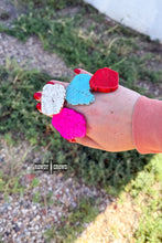 Load image into Gallery viewer, Rock Scarf Slides - Mavictoria Designs Hot Press Express
