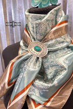 Load image into Gallery viewer, Sunny Daze Scarf Slide
