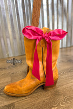 Load image into Gallery viewer, West Texas Twillies - Mavictoria Designs Hot Press Express
