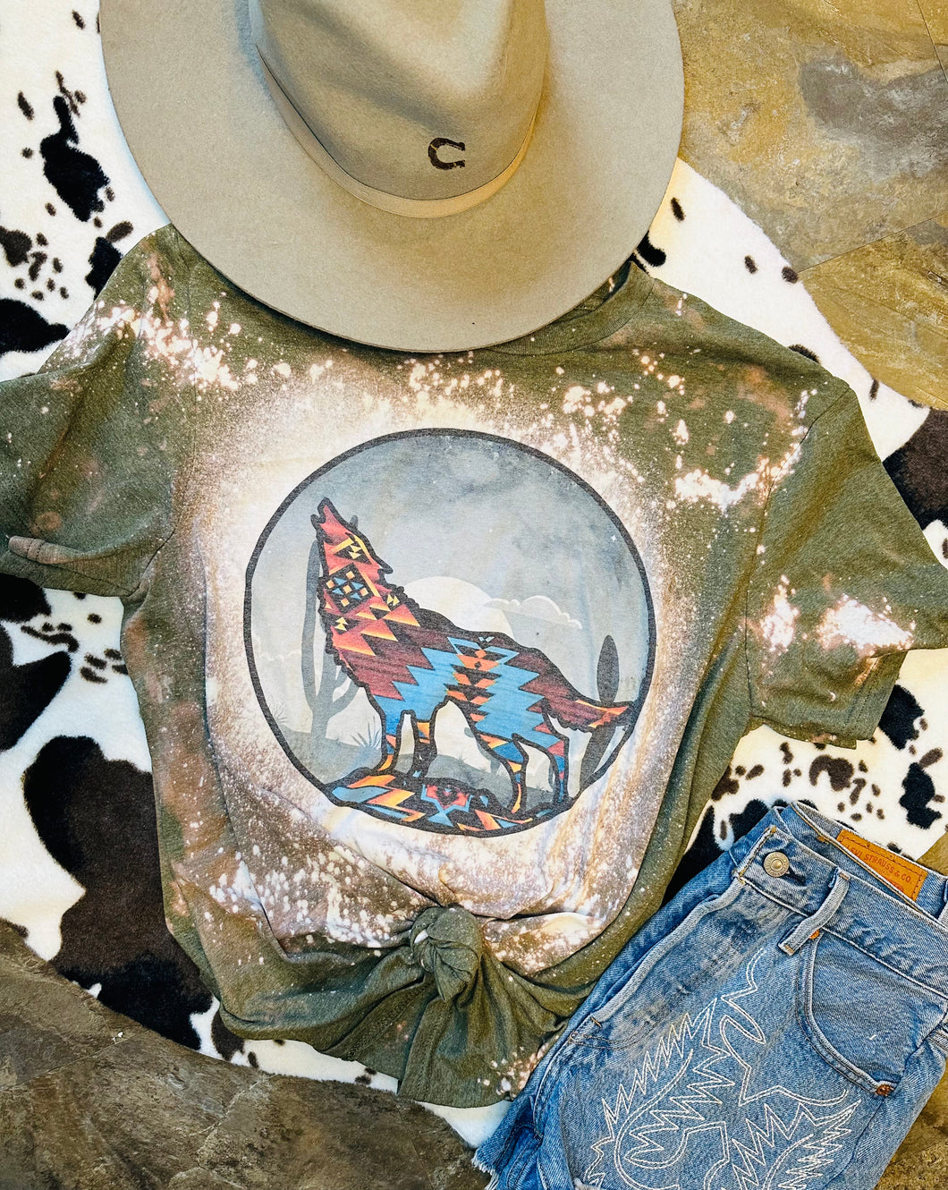 Howling coyote desert western bleached graphic tee - Mavictoria Designs Hot Press Express