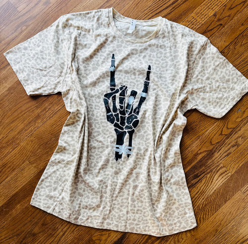 rock on hand sign. women’s graphic tee - Mavictoria Designs Hot Press Express